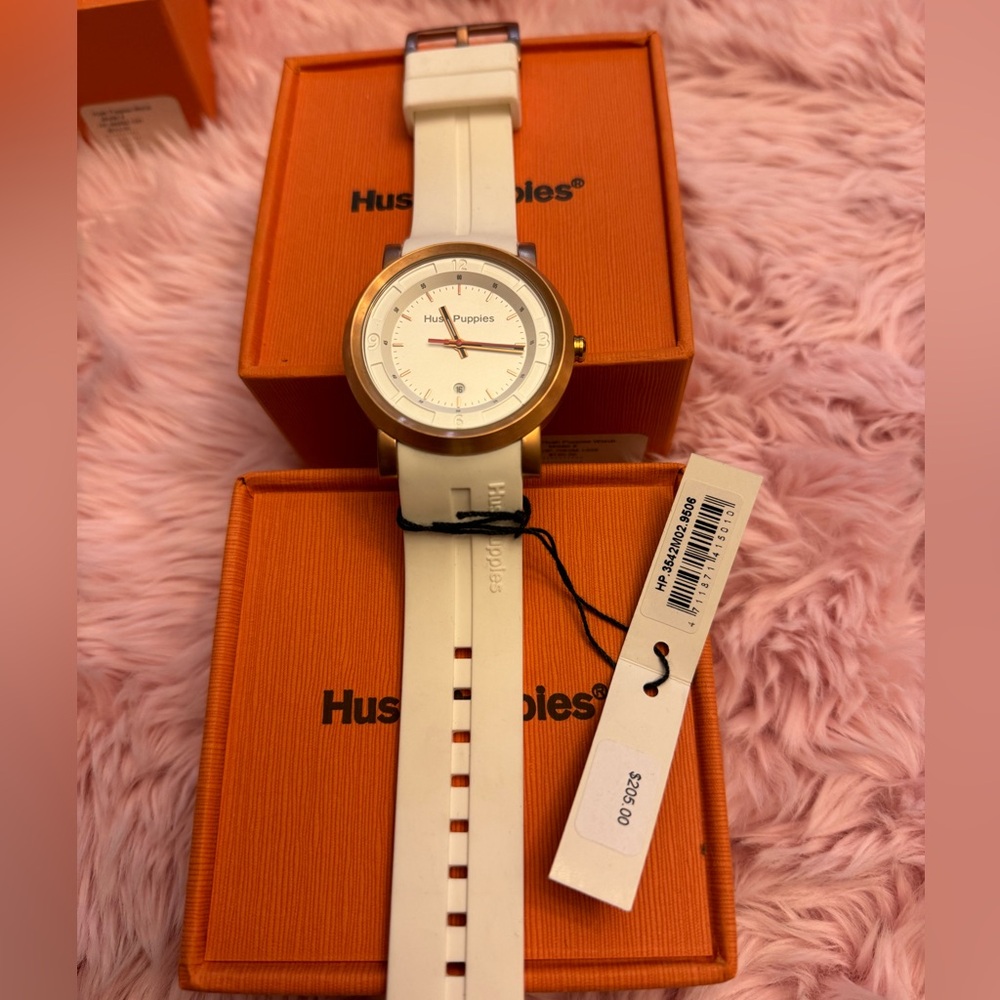 NIB HUSH PUPPIES SILICONE STRAP WATCH‎ - Picture 6 of 7